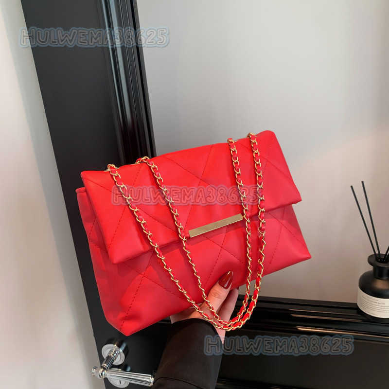 High-end Fashion Bag for Women 2024 New Trendy Chain Crossbody Bag Niche Design Casual Simple Shoulder Bag H250806