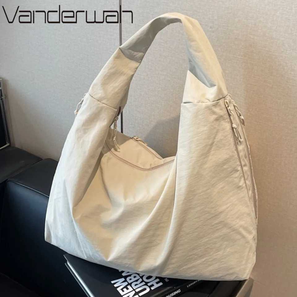 Japanese Fashion Casual Nylon Tote Bag Women 2025 New Style Trend All-match Large Capacity Underarm Bag Commuter Shoulder Bag Z250807