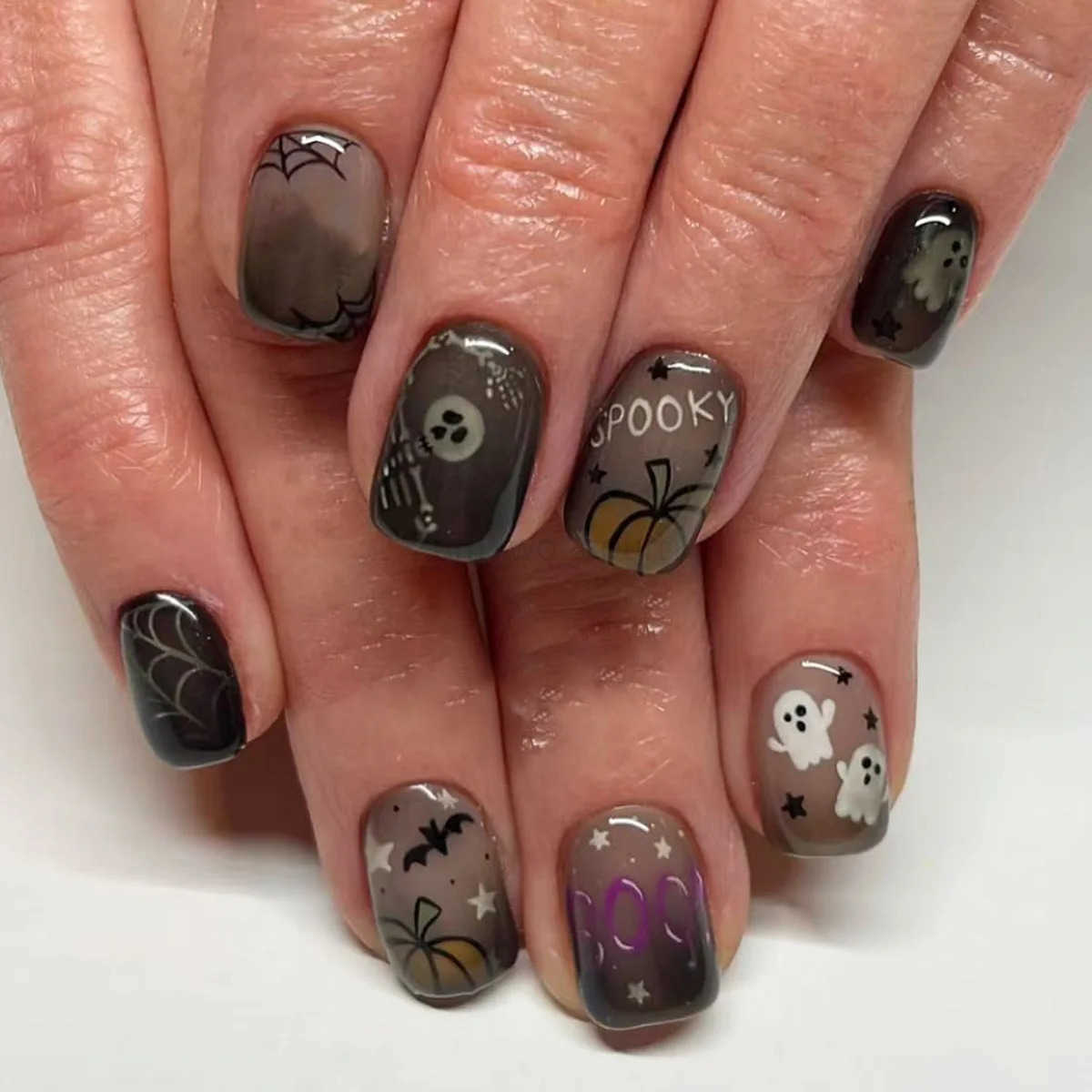 Black Halloween Press On Nails Moon Star Cat Design Short Square Fake Nails Full Cover Acrylic Nail Tips For Women Girls 24pcs M250807