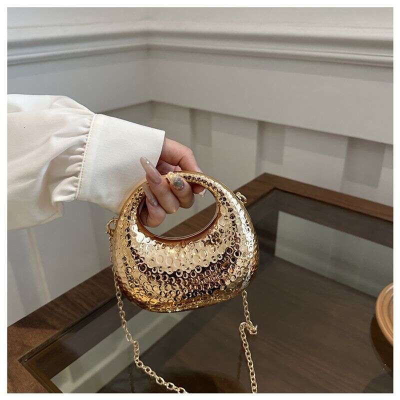 Fashion Banquet Chain Hand held Acrylic Small Women s Lipstick Change Accessories Single Shoulder Crossbody Bag New Style