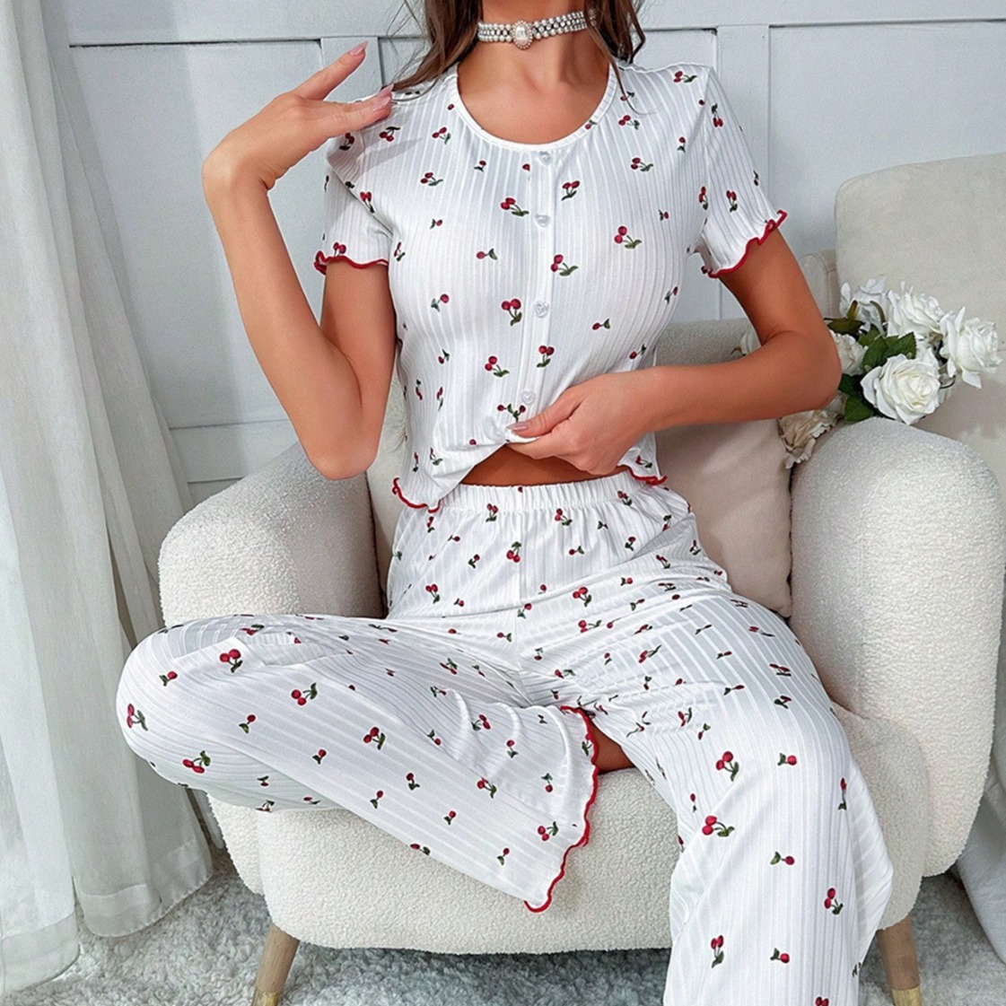 B1005-Women's Pajamas and Homewear Cherry Pattern Short-Sleeved Pants Front Button Short-Sleeved Pants Set