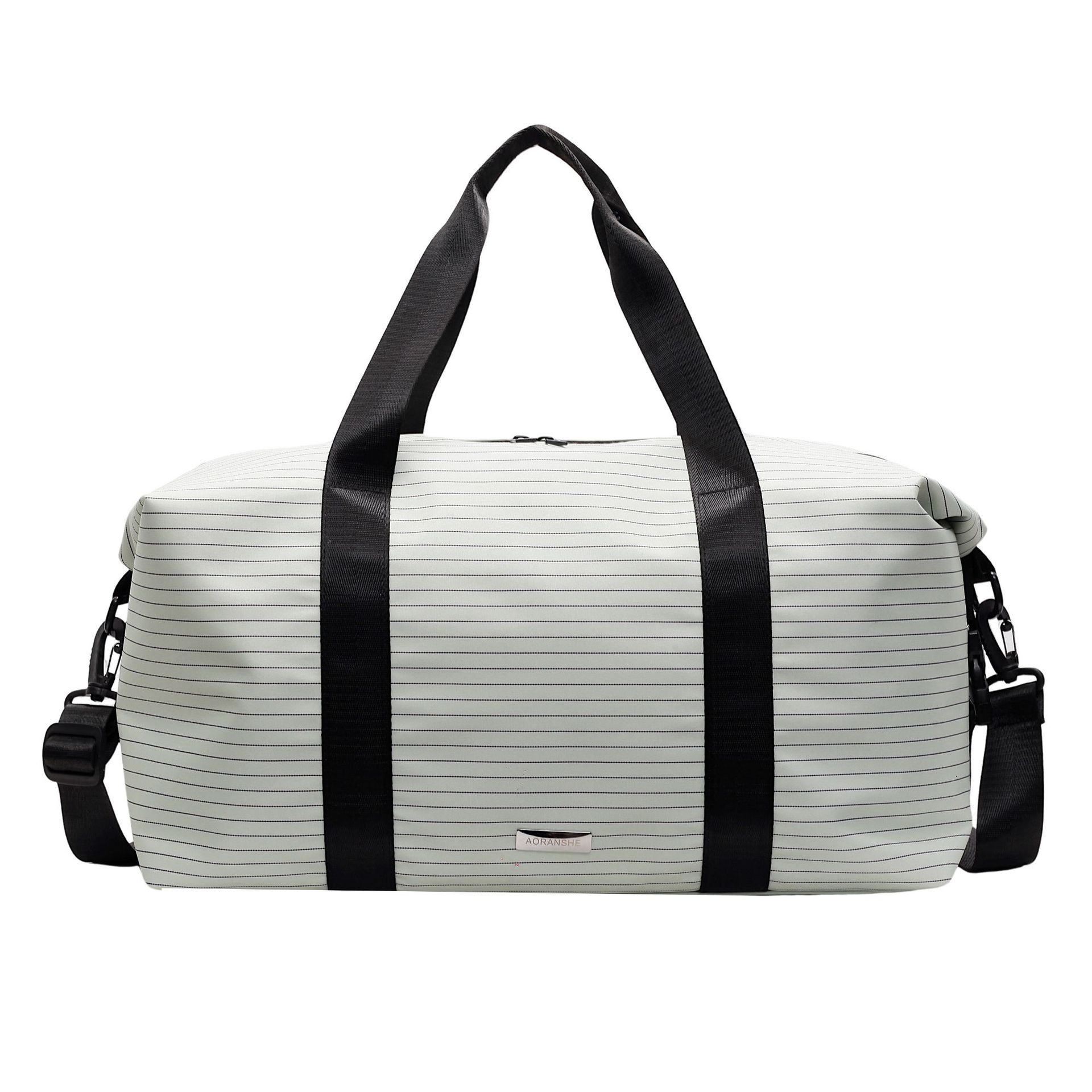 New High-Quality Striped Large-Capacity Travel Lightweight Trendy Fashion Gym Storage Carry-On Bag