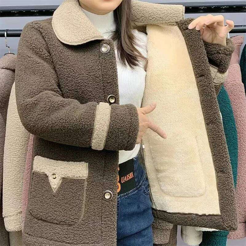 Designer Clothing 2025 Winter Jacket Parkas New Lambswool With Veet Padded Mother Fur Coat Female Cotton Clothes Woman Outerwear 5Xl
