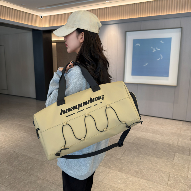 New Large Capacity Lightweight Dry Wet Separation Sports Swimming Fiess Yoga Multi-Functional Storage Bag