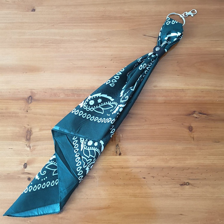 Trendy Keychain with Paisley Bandana Ribbon - Hip Hop Streetwear Style for Jeans and Pants