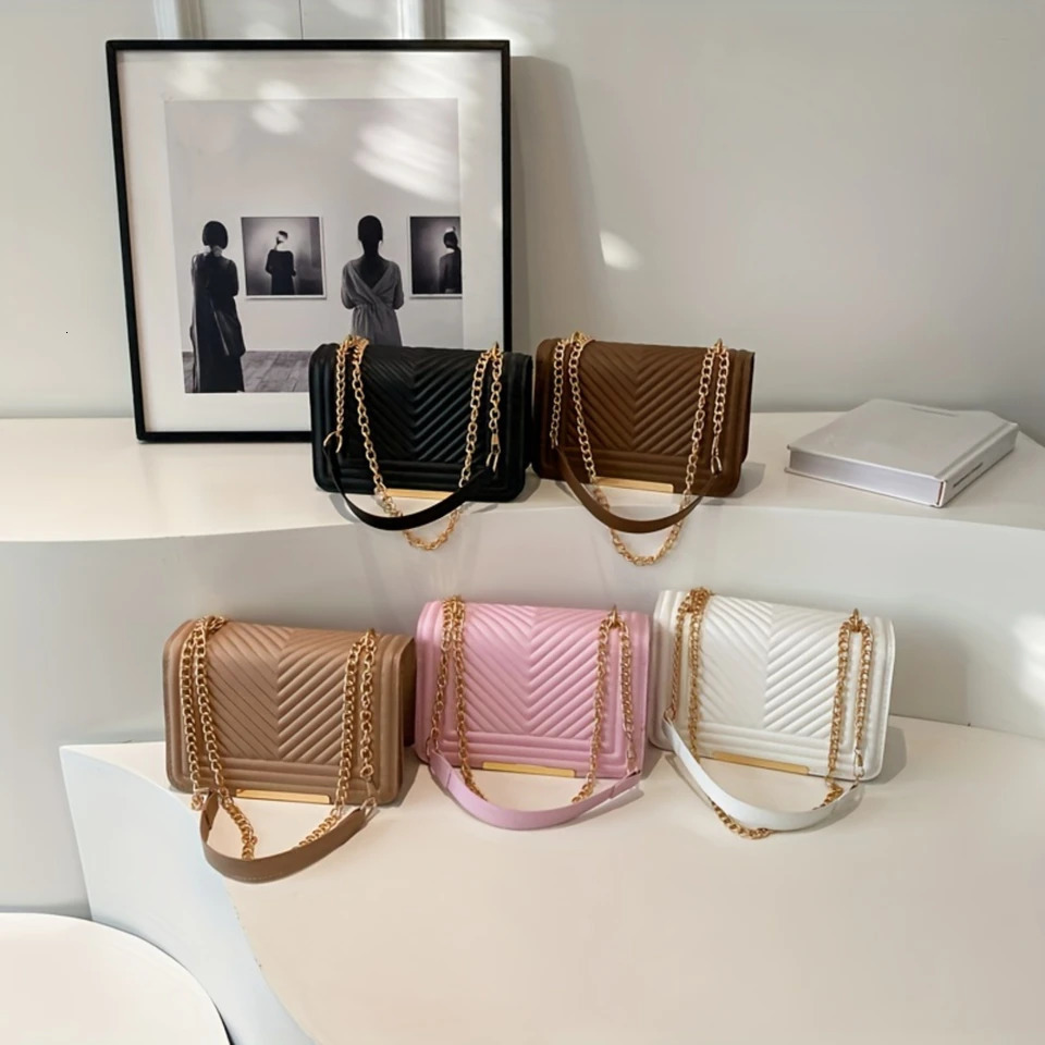 Solid Color Mini Shoulder Bag Textured Quilted Detail Flap Crossbody Bag For Women 250807