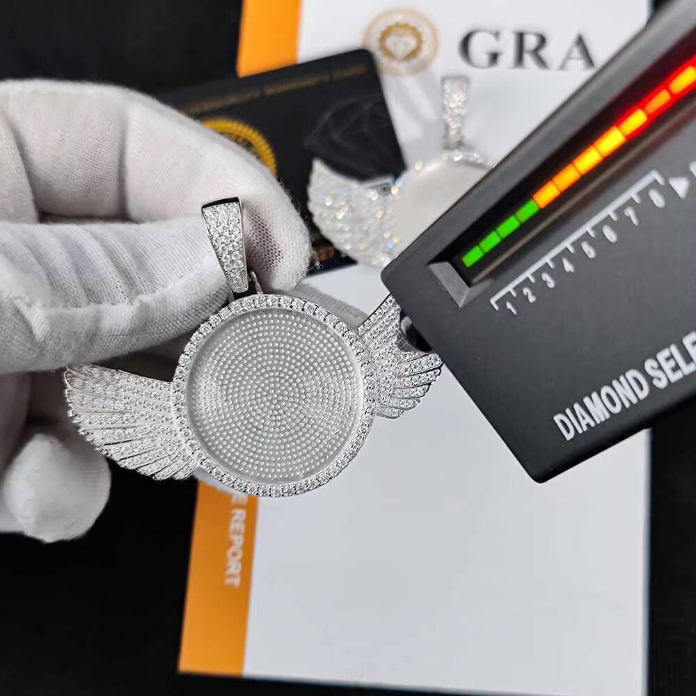 Hight Quality VVS Moissanite Photo Pendant 925 Sterling Silver Custom Round Photo Frame Pendant