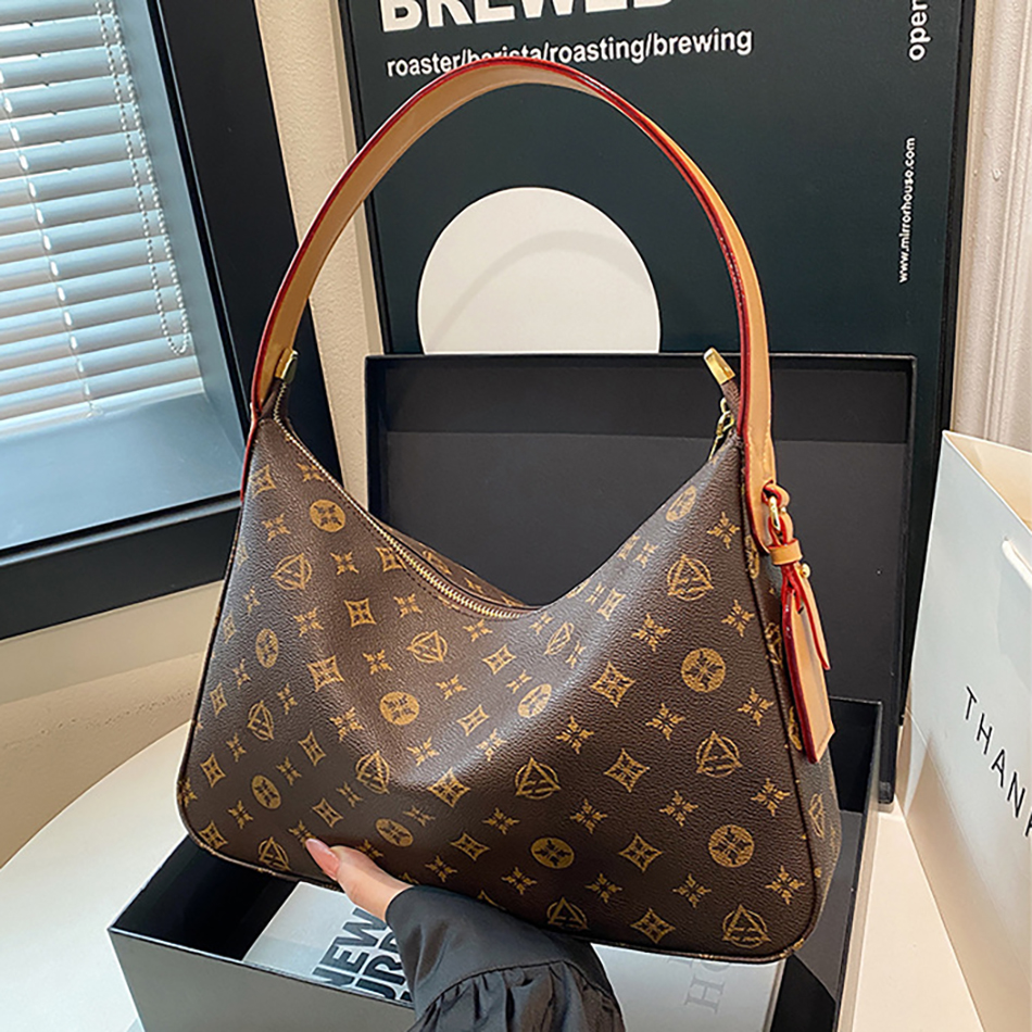 Shoulder Purse Designer 2025 Tote Casual Flap Fashion Chain Crossbody Ladies Handbags Large Capacity Bags