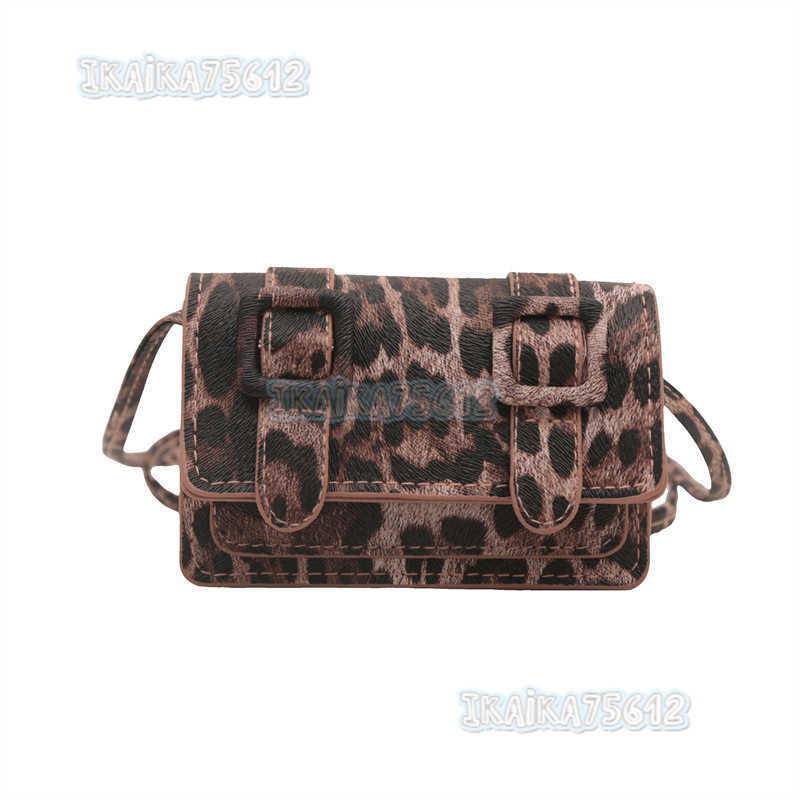 Celebrity Large Capacity Fashion Single Shoulder Crossbody Bag 2024 Unique Fashion Mini Coin Purse Stylish Small Square Bag Casual H250806