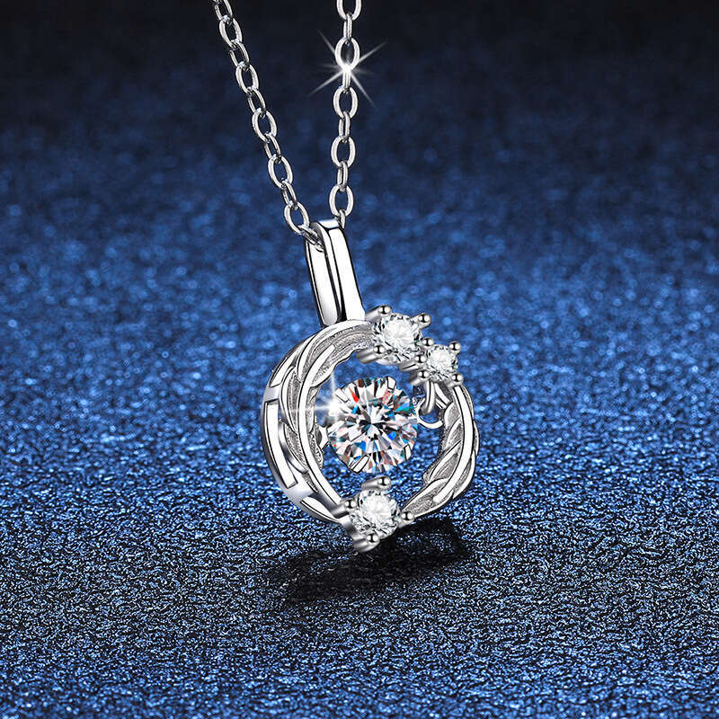 Iced Out VVS Pendant Light Feather Dynamic Heart D Color Moissanite Necklace