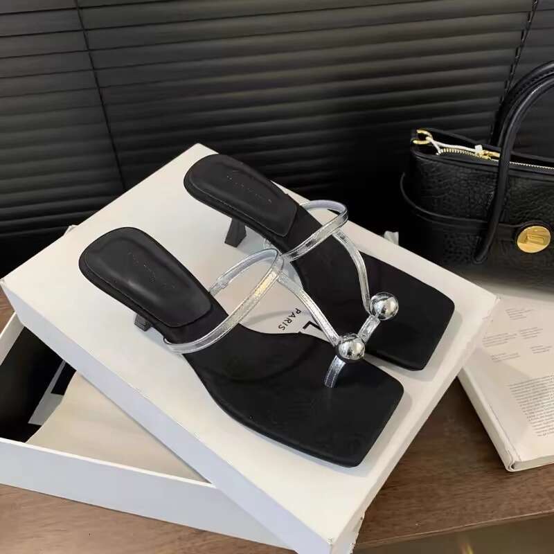 Women's Slippers 2025 New shoes Summer Outdoor Designer Wear High-End Black and Gold Toe Cover Fashion Versatile One-Strap Thin Heel High Heels