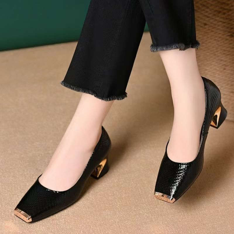Designer fashion metal toe versatile shoes 2025 new square toe women's shallow mouth thick follow-up shoes