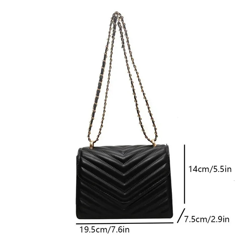 Womens fashionable retro single shoulder crossbody bag small square bag simple womens chain crossbody bag 250807