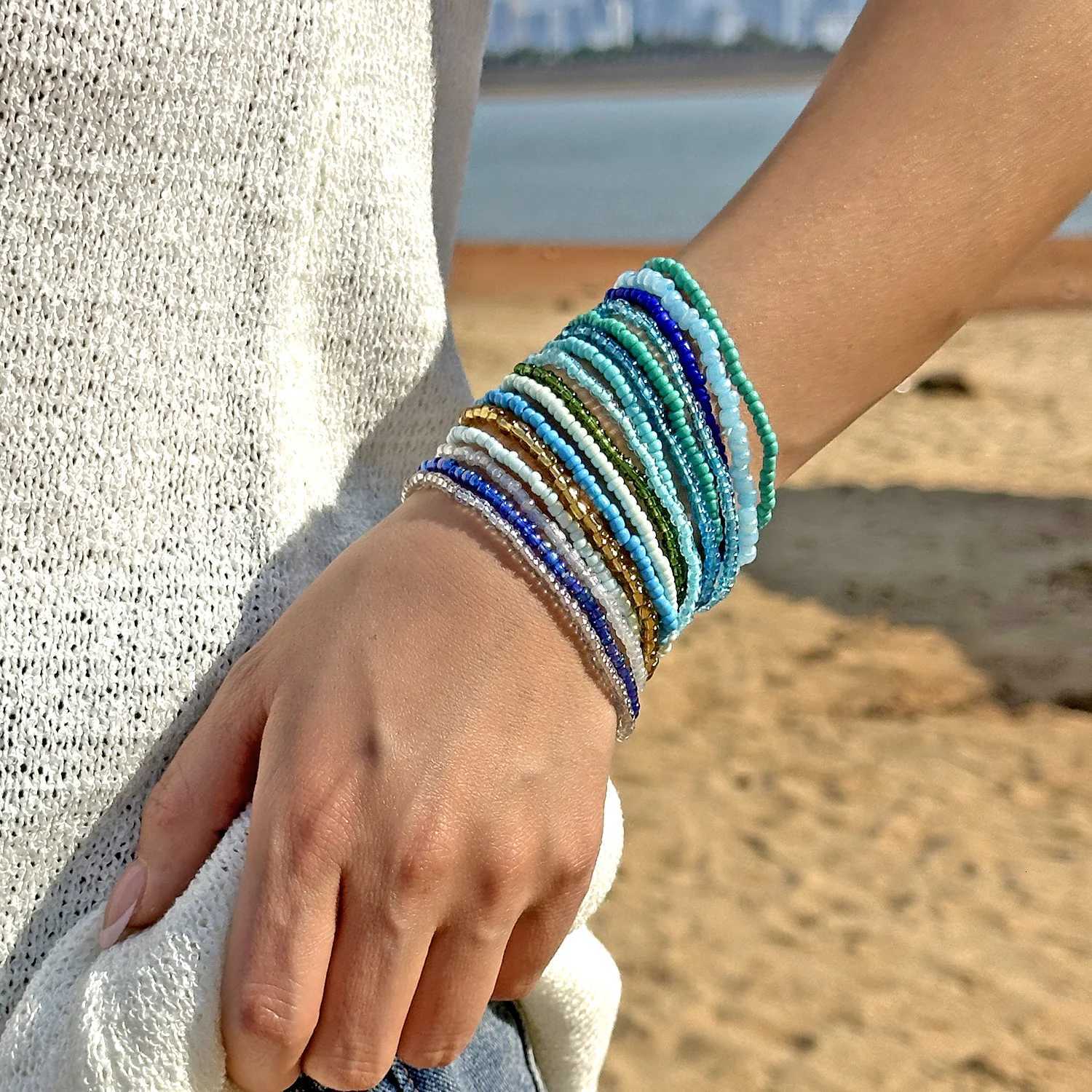 16/20 Pcs/set Bohemian Colorful Rice Beads Bracelets for Women Summer Beach Style Beaded Bracelet Girls Travel Holiday Jewelry W250807