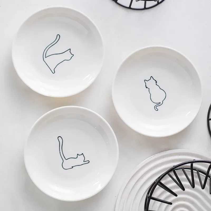 Cute Cat Food Bowl Ceramic Kitten Water Bowl Puppy Feeding Dish with Bowls Ceramic Pet Cat Food Feeding Accessories Y250806