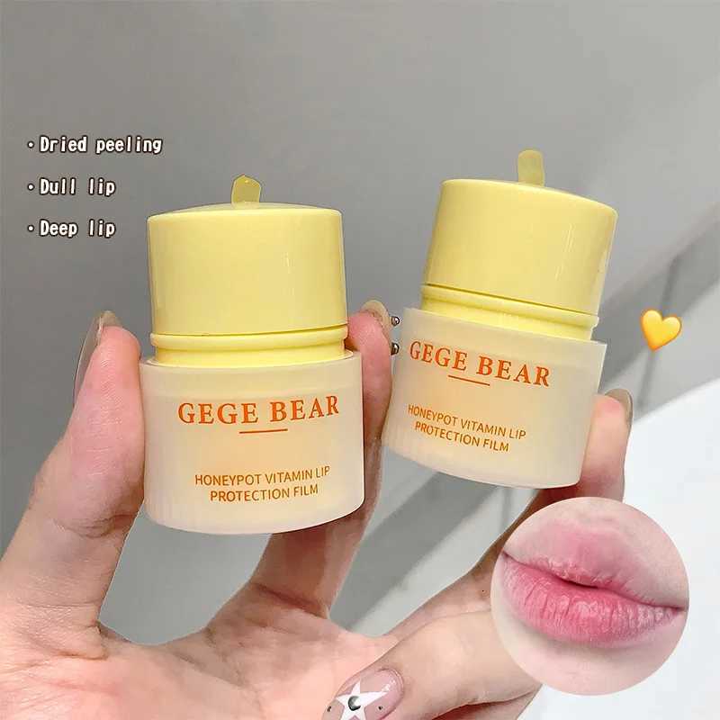 Gegebear Honey Pot Vitamin Lip Balm Hydrating and Nourishing Formula for Soft Plump Lips in Autumn and WinterXJ250807