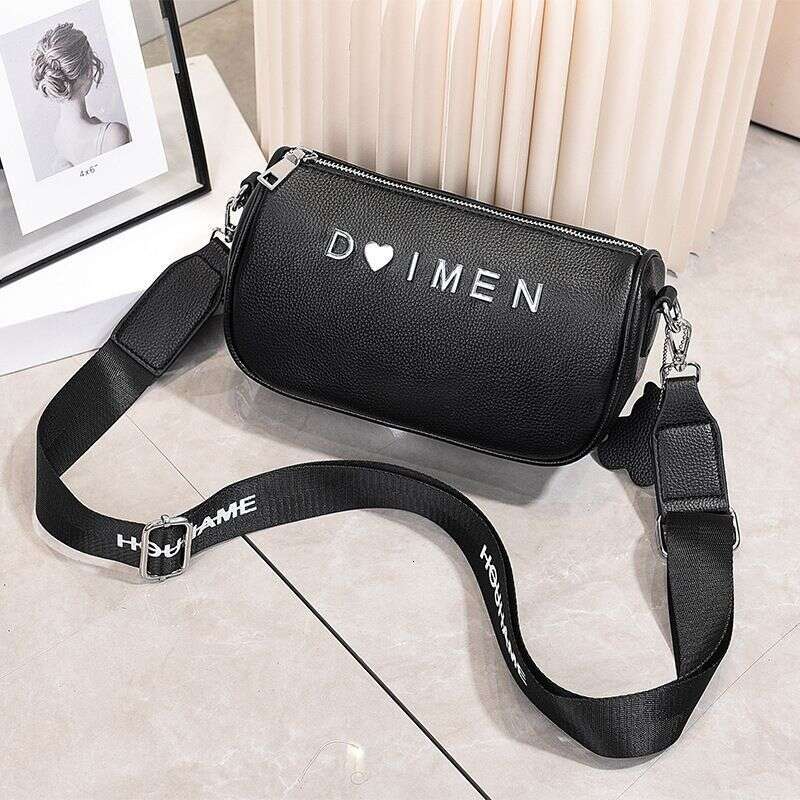 Xiaoxiangfeng black dia grid for women new trendy internet celebrity fashion chest texture versatile crossbody