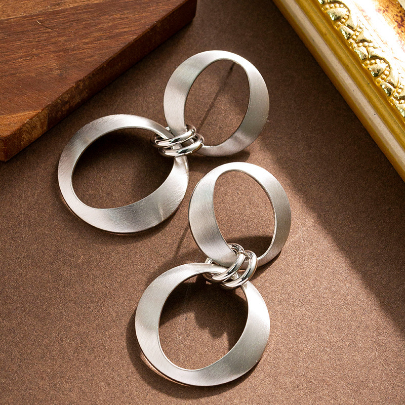 Fashion Simple Style Double Circle Pendant for Women High-end Sier Needle Earrings