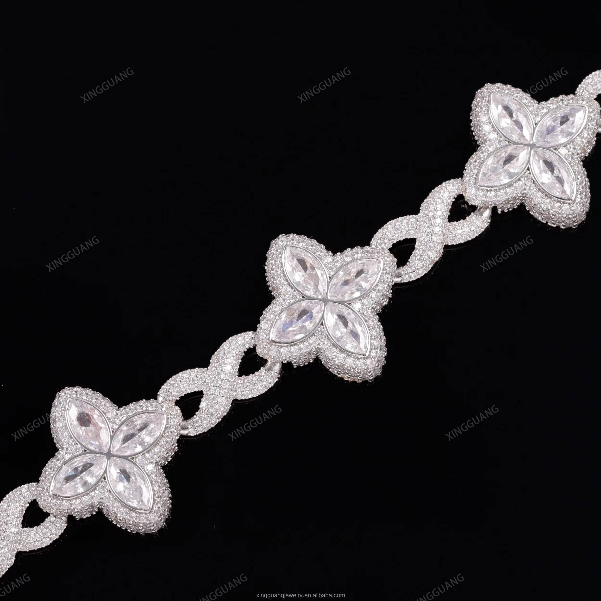 XG New Design Clovers Moissanite Bracelets 925 Silver Gold Plate Pass Diamond test Fine Jewelry Bracelets for Women Men