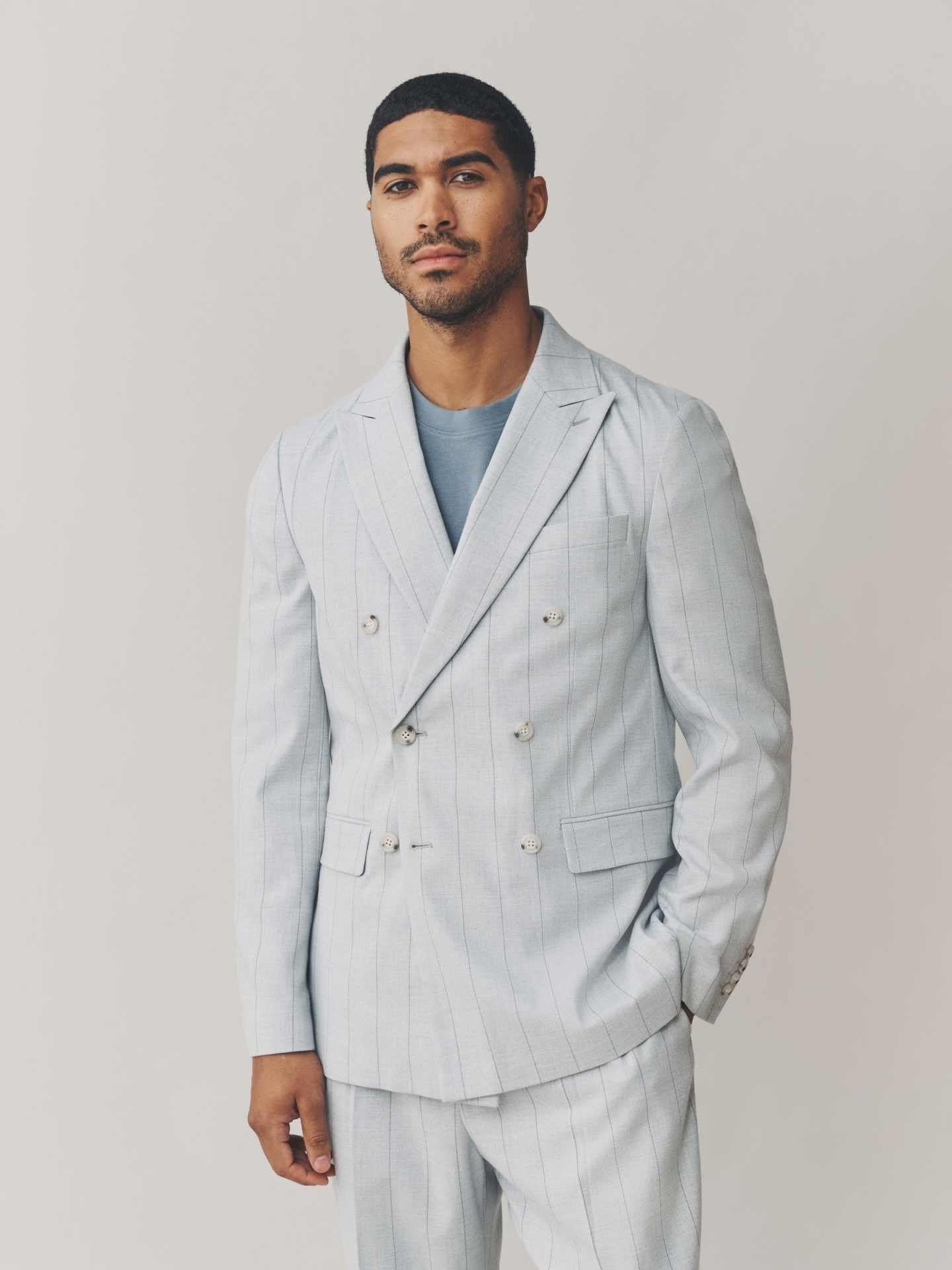 Striped Men Suits Peak Lapel Double Breasted Two Piece Jacket Pants Suit Slim Formal Office Wear Wedding Groom Tuxedo