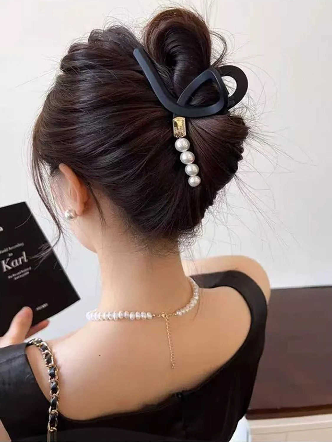 1pc Matte Pearl Metal Hair Clip Back of the Head Premium Sense Large Grab Clip Seamless Clip Suitable for Daily Use U250807