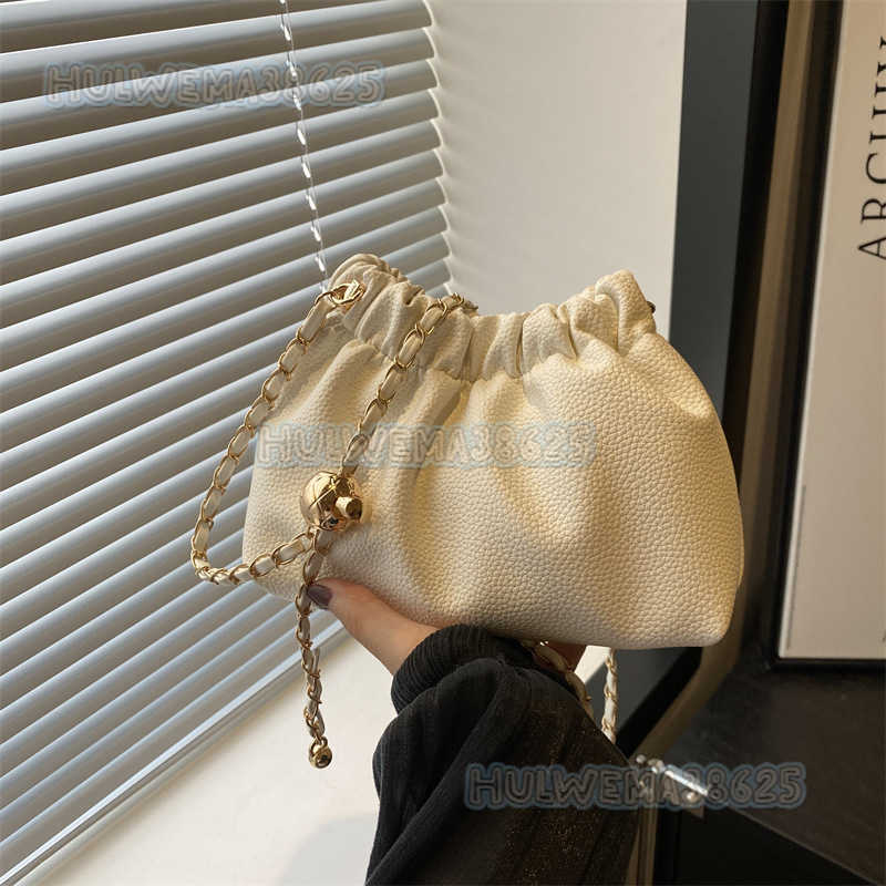 High-quality Texture Chain Pleated Cloud Bag 2024 Summer New Niche Design Lychee Pattern Single Shoulder Bucket Bag H250806