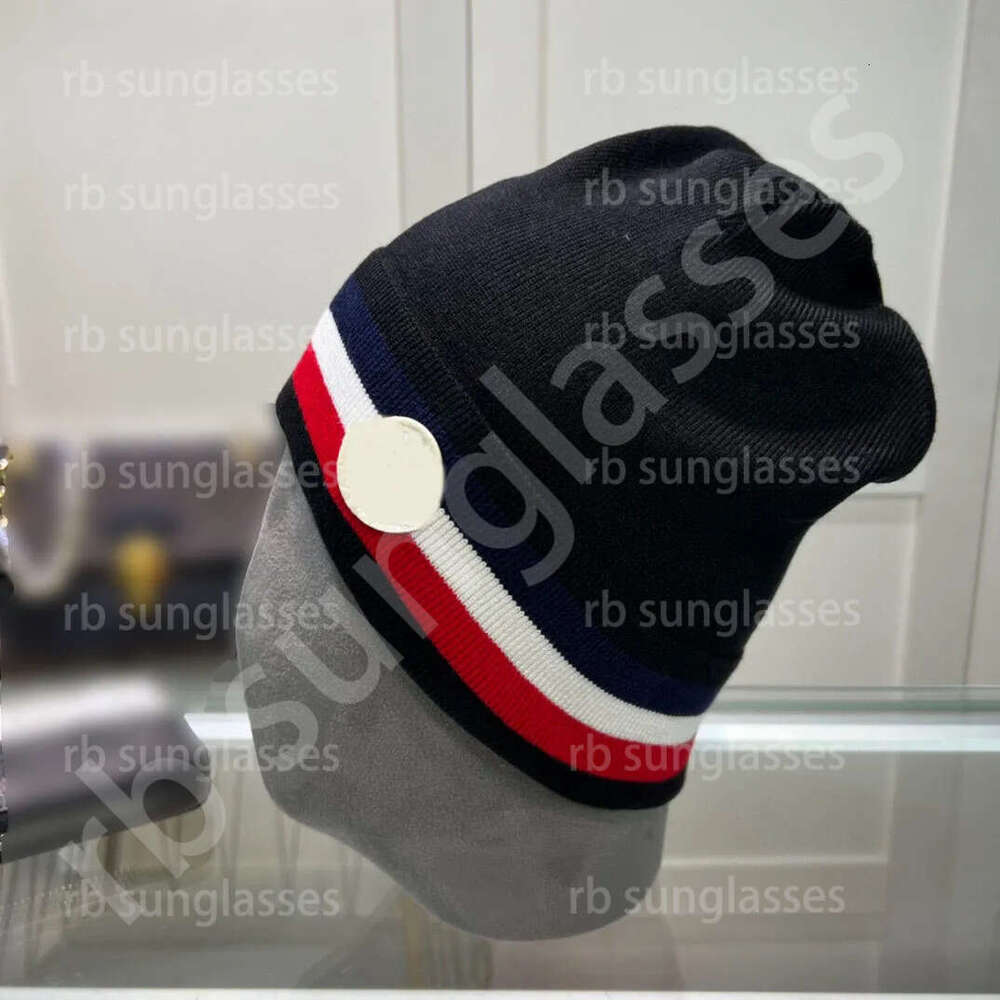 Designer Knit Women Tricolor Wool Beanie Men 2025 Classic Black Winter Plain Fit Trucker Hat