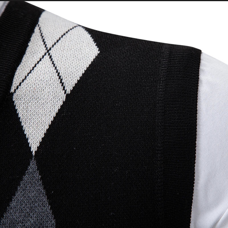Mens Soft Sweater Vest Spring Autumn Sleeveless Knitted Pullover Husband Dad Fashion Knitted Vests Black Grey Plaid S-2XL 250804