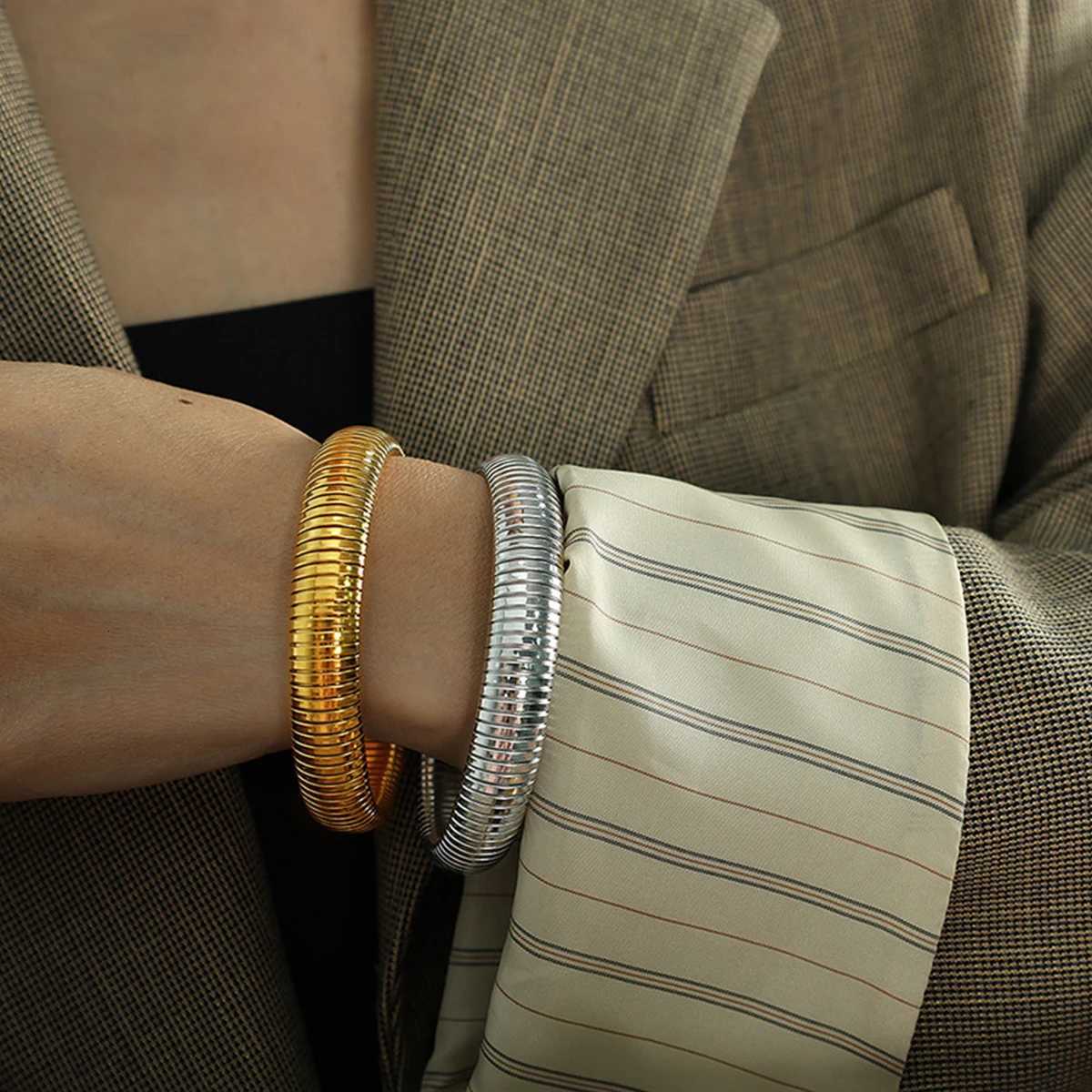 Elastic Stainless Steel Texture Flex Snake Chain Cuff Bracelet 18k Gold Plated Wide Bracelet Bangle Fashion Jewelry Women Gift W250807