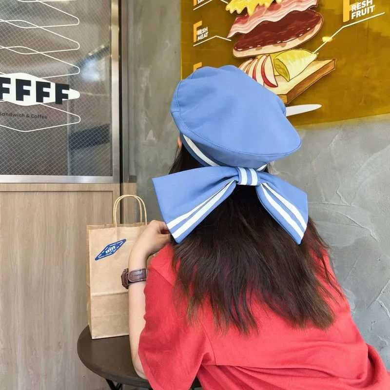 2022 Summer Oversized Bow Beret for Women Ins Popular Striped Designer Berets Hat Niche Painter C Janese Sailor Hats XJ250807