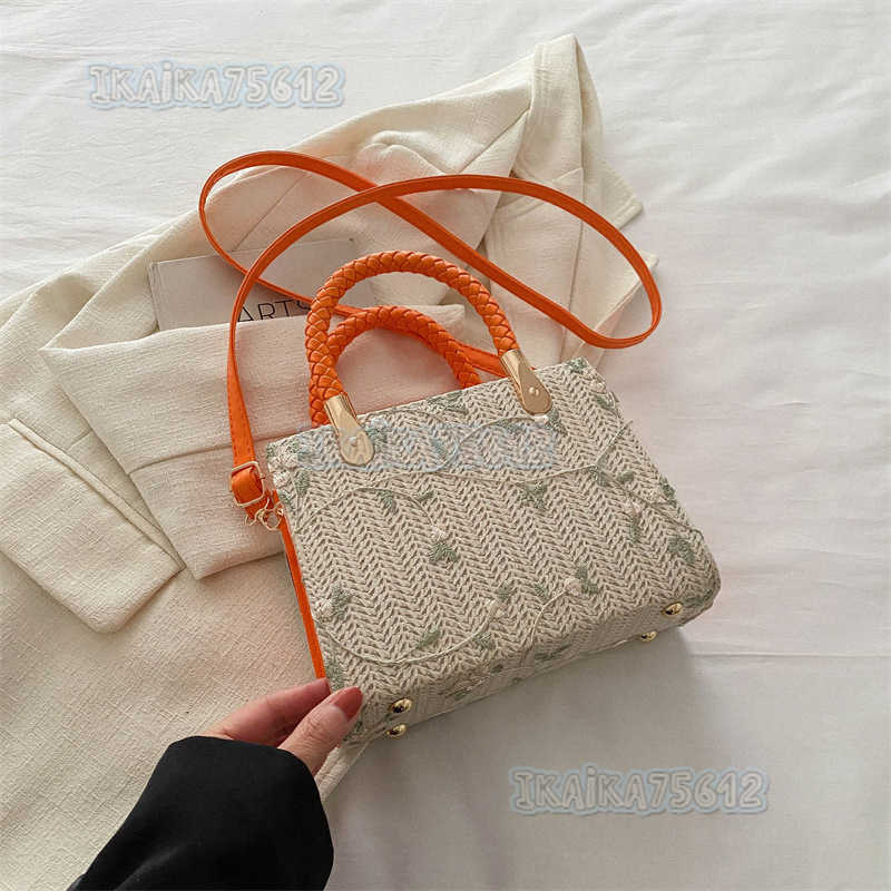Straw Woven Handbag for Women 2024 New Seaside Woven Handbag Niche Popular Crossbody Bag Versatile Small Square Bag H250806