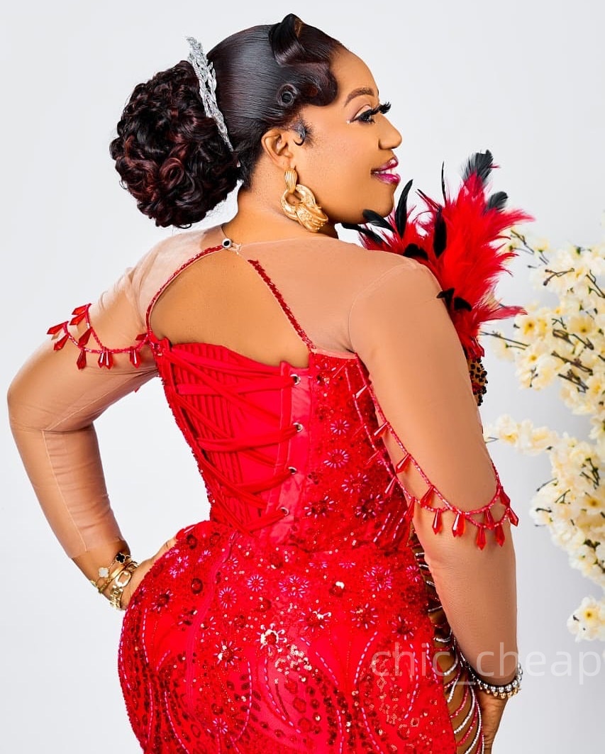 Red Mermaid Prom Dresses 2025 Feather Crystals Beaded Illusion Evening Formal Party Second Birthday Engagement Gowns Plus Size Dress For Special Occas