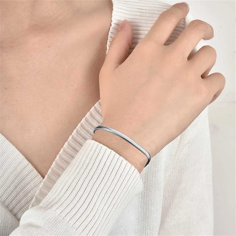 5MM Flat Snake Chain Bracelet for Women and Men Silver Plated 316L Stainless Steel Fashion Classic Charm Bracelets Jewelry W250807
