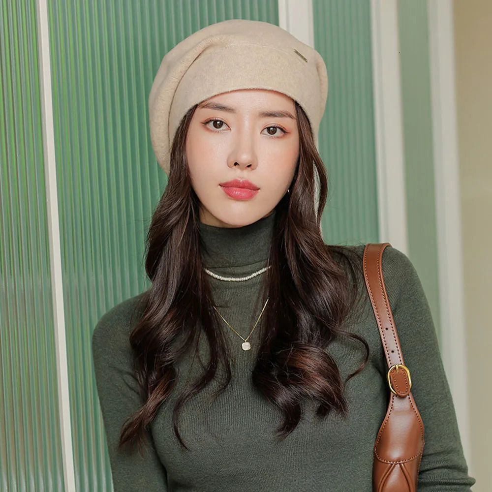 Female Boutique Cashmere Blend Winter Hat Fur Warm Soft Wool Women Skullies Beanies Wholesale Fedora Retro lady caps beret 250805