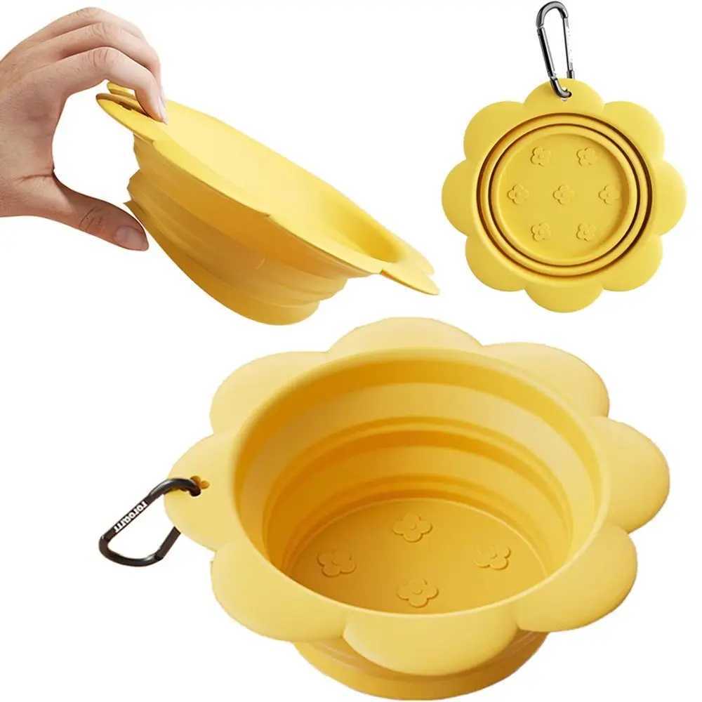 BPA Free Collapsible Dog Bowl Flower Shape with Carabiner Pet Travel Feeder Easy To Clean Portable Food Water Feeding Tray Y250806