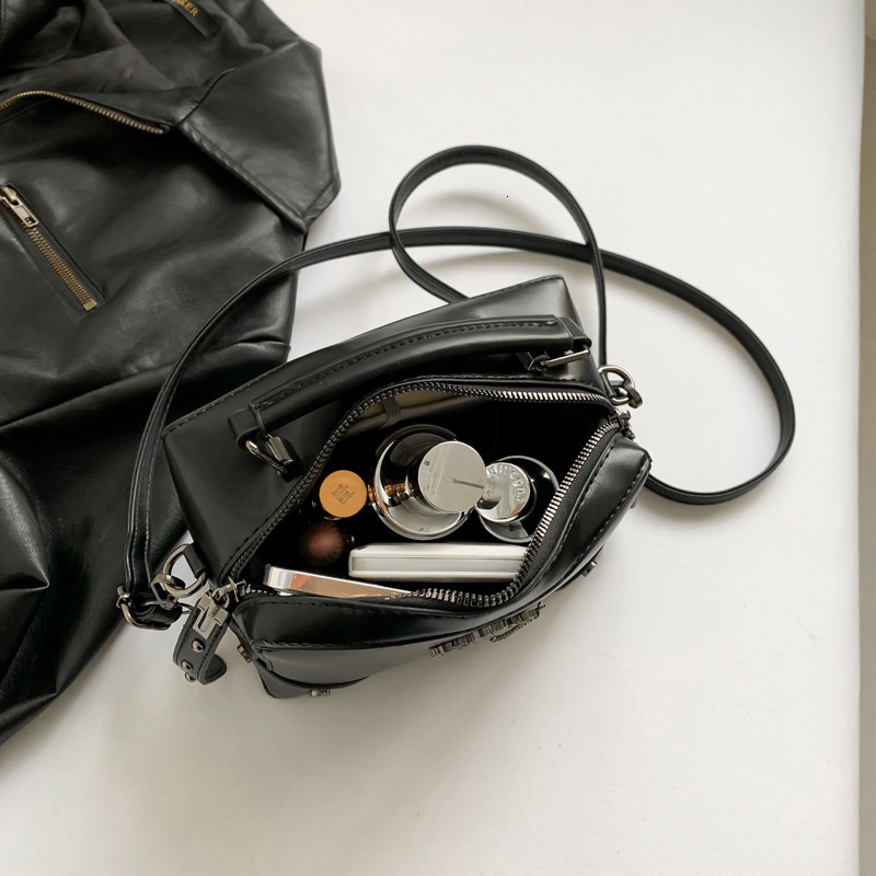 Free shipping designer Spicy Girl Style Bag for Women New Y2K Cross Versatile Small Square Bag High-end Feel Shoulder Bag Crossbody Bag