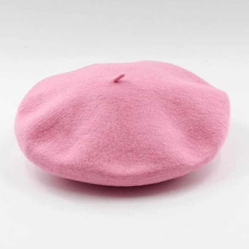 Womens beret hat cute pink piggy hat autumn and winter wool warm girl hat outdoor newsboy hat wholesale walking hat XJ250807