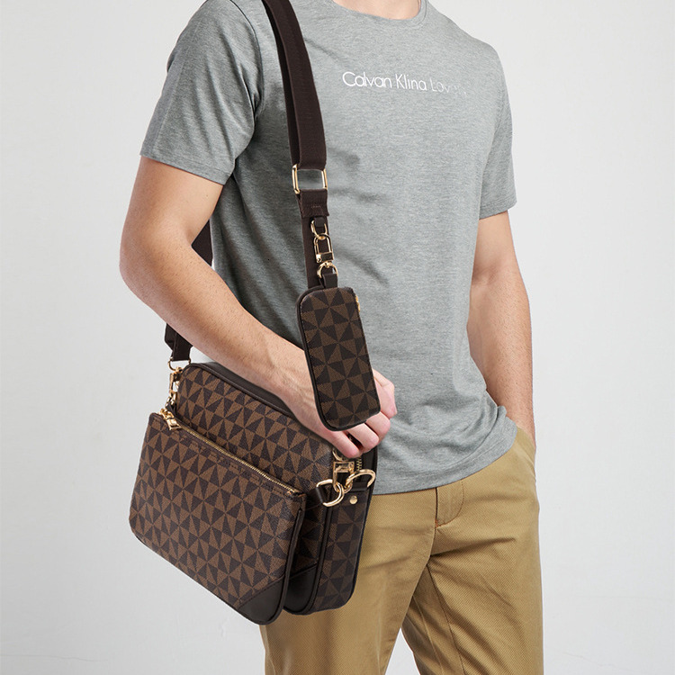 Free Shipping Designer Luxury Fashion Three-in-one Casual Printed Brand Men's Bag New European Retro Printed Single Shoulder Men's Messenger