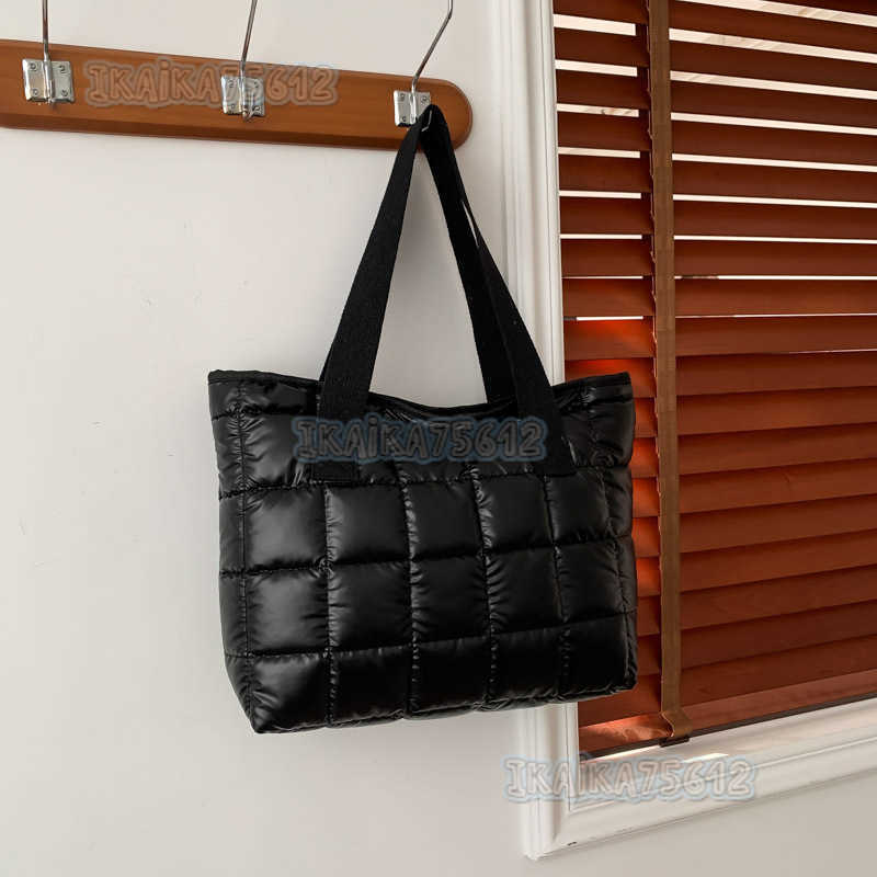 Trendy Fashion Versatile Celebrity Handbag 2023 Winter New Style Elegant Single Shoulder Underarm Tote Bag H250806