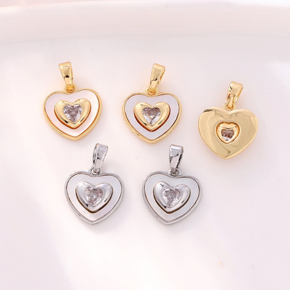 2025 New High-end Version of Internet Celebrity Hits Simple Love Tulip Retro High-end Enamel Gold-plated Round Stud Earrings Designer Jewelry for Wome