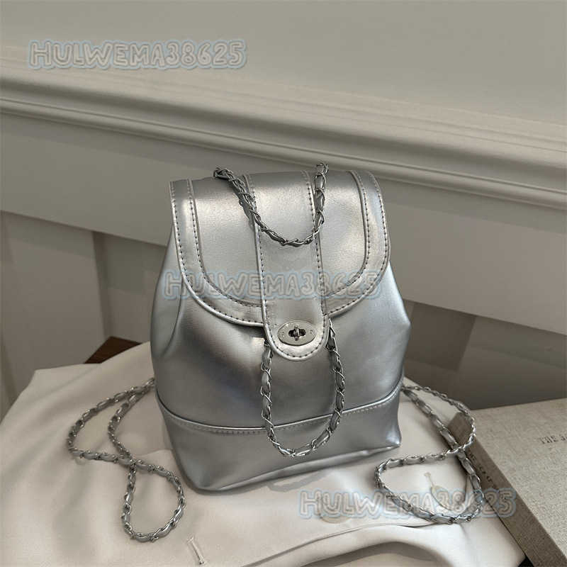 Iridescent Chain Backpack for Women 2023 New Fashionable College Student Bag Stylish Handbag Simple Small Backpack H250806