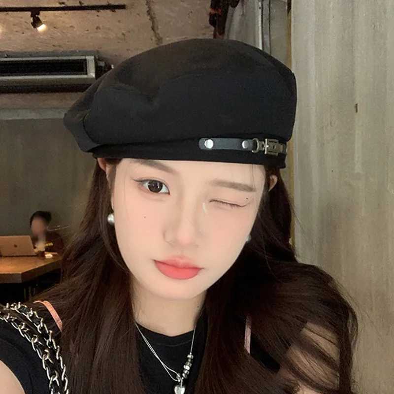 Fashion Metal Buckle Women Beret Korean Girl Octagonal C Solid Color Retro Painter Artist Hat Thin Cotton Spring Berets Hat XJ250807