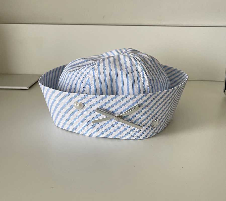 Original Y2k Janese Diamond Bow Decorative Sailor Hat Spring and Summer Womens Sweet Striped Flipped Brim Fashion Beret XJ250807