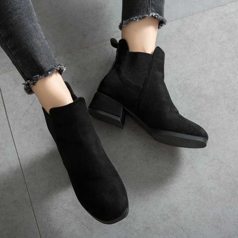 Winter Women New Chelsea Boots Ankle Round Toe Square Heel Shoe Solid Casual Comfort Shoes for Trendy Ladies Short Boot Botas XJ250807