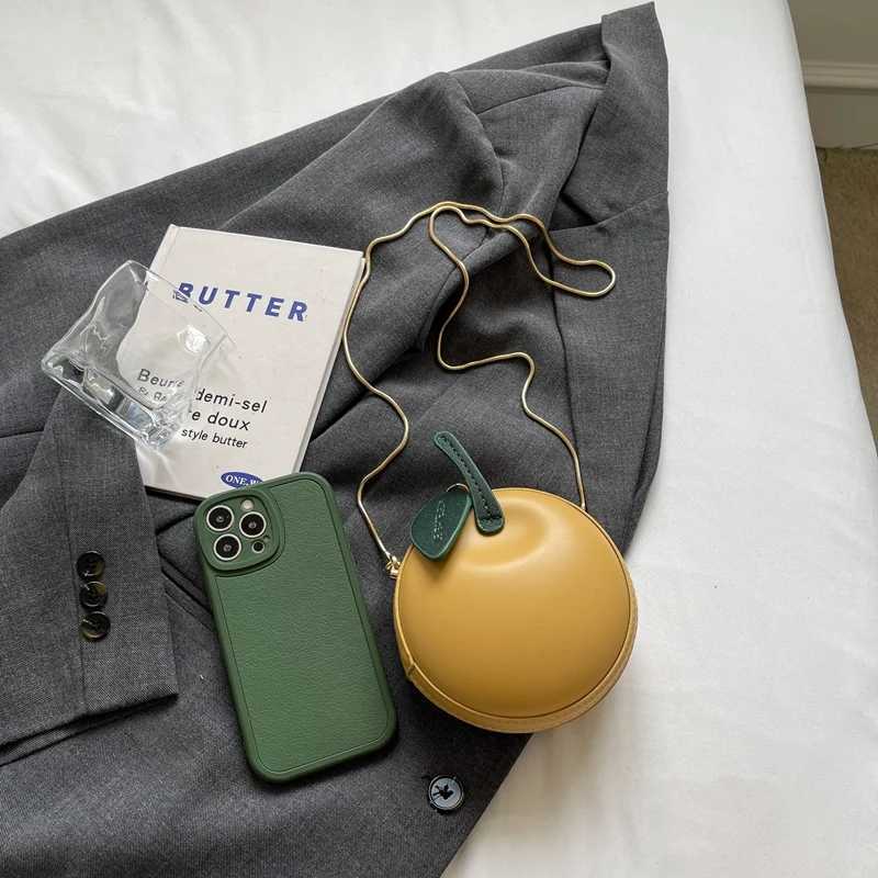 1 Piece Ladies Pressed Shell Apple Bag Mini Chain Crossbody Bag Suitable for Holding Coin Card Holder Z250807