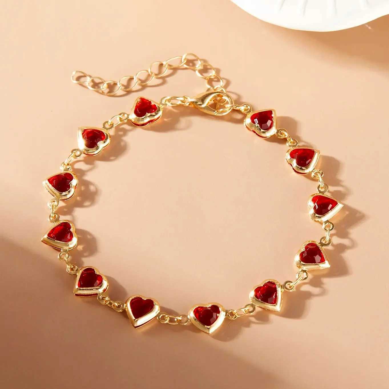 Elegant Red Crystal Zircon Metal Chain Bracelets for Women Colorful Heart Bracelets for Party Wedding Girl Wrist Jewelry Gift W250807