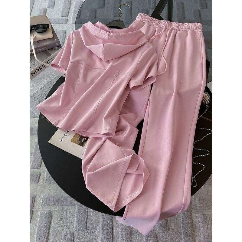 designer leisure Women's Clothing Summer New Short Sleeve Fashionable Casual Age Reducing Wide Leg Pants Two Piece Suit