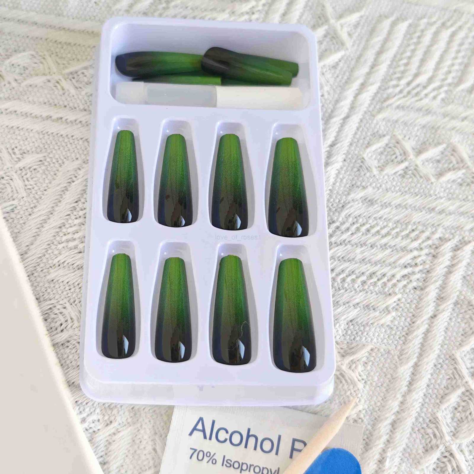 24pcs Vintage Green Nails Ombre Ballet Press-Ons Elongating Effect Long Length Mix Sizes Fake Nails Set For Women Z250807