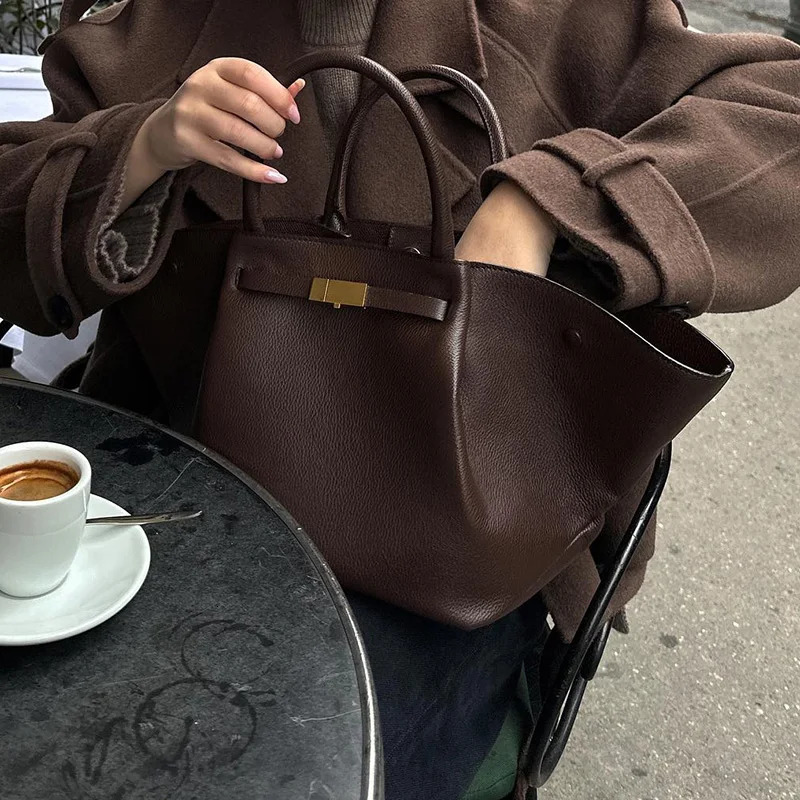 Women Casual Retro Woolen Blend Coat Turn-down Collar Solid Jacket Fashion Slim Coat Autumn Winter Lady Outerwear 250806