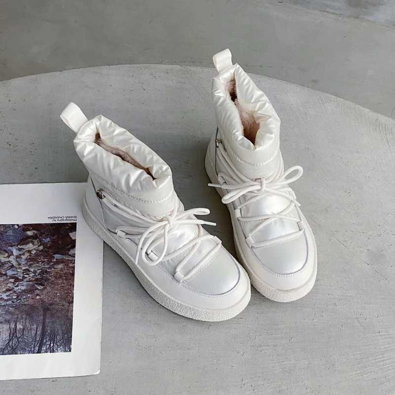 New Women Snow Boots Winter Warm Plush Ankle Boots Round Toe Lace Up Platform Short Boots Casual Waterproof Cotton Shoes XJ250807